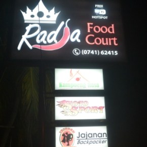 Nongkrong Kekinian di Radja Food Court Sambil Ngelirik Cinderamata di Temphoyac&nbsp;Jambi