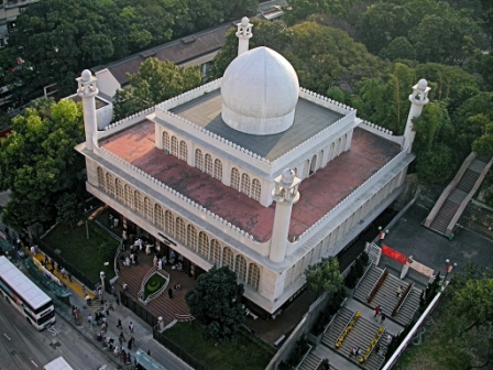 Kowloon_Masjid_and_Islamic_Centre_from_East_2