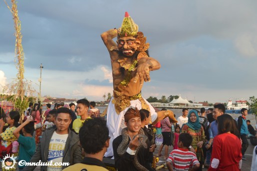 ????????????????????????????????????